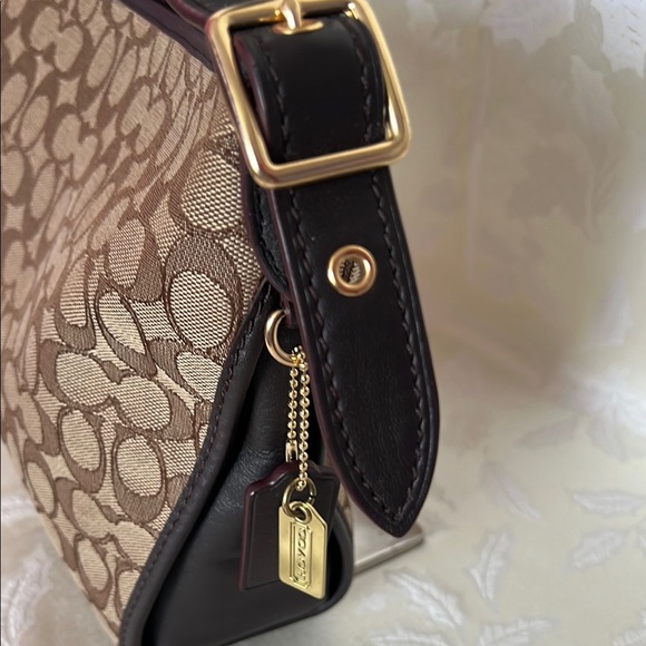 COACH SMALL DUFFEL IN SIGNATURE JACQUARD w/ MATCHING WALLET - Picture 5 of 15